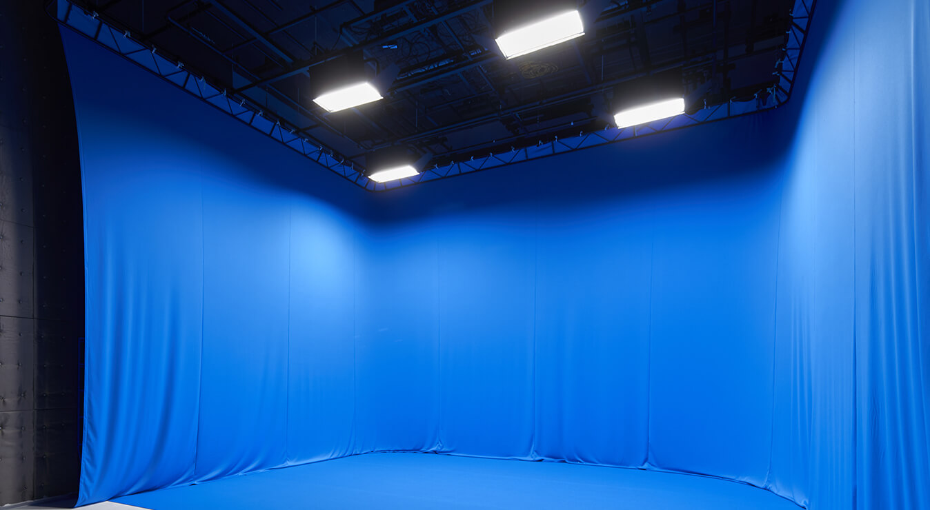 全スタジオグリーンバック/ブルーバック選択可能