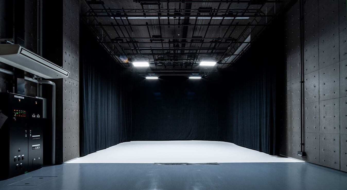 全スタジオ 黒カーテン可能